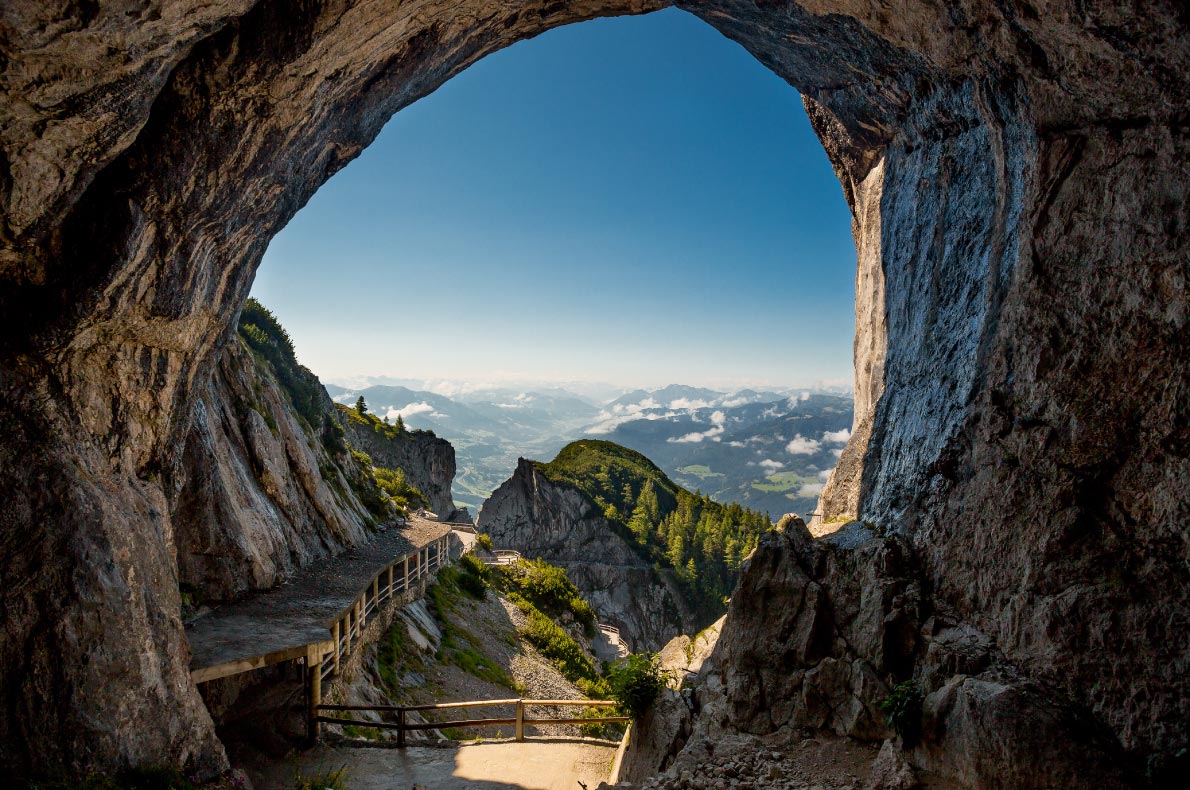 best-hidden-gems-austria-eisriesenwelt-ice-cave-in-Austria