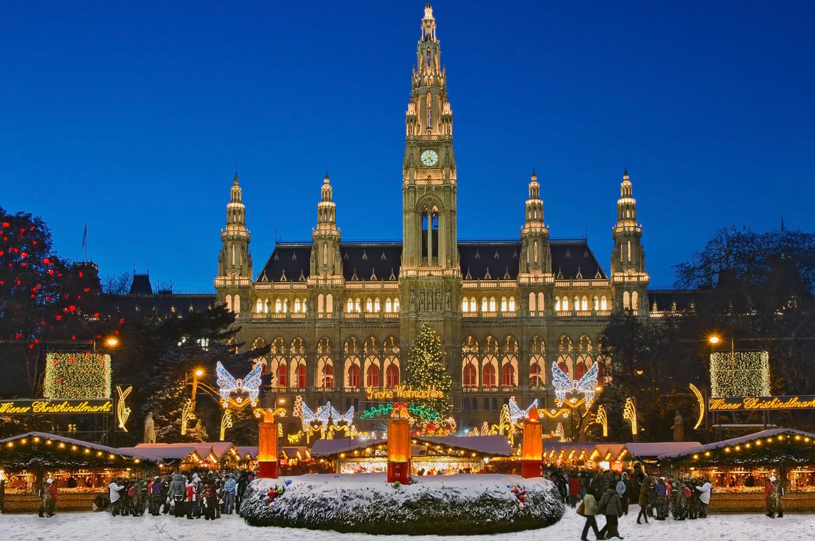 Best things to do in Austria - Vienna Christmasmas Market 