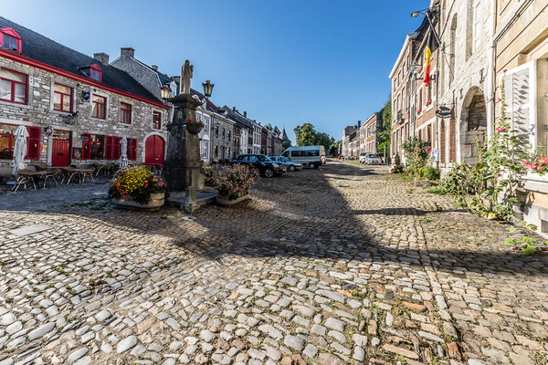 Les plus beaux villages de Wallonie Copyright Limbourg 3 © Patrick Outers - Black box 