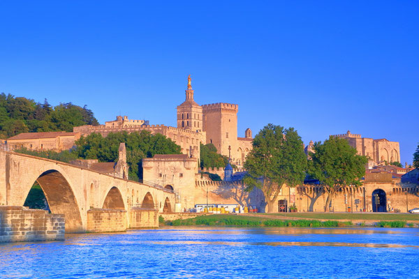 Avignon European Best Destinations - Copyright Inu